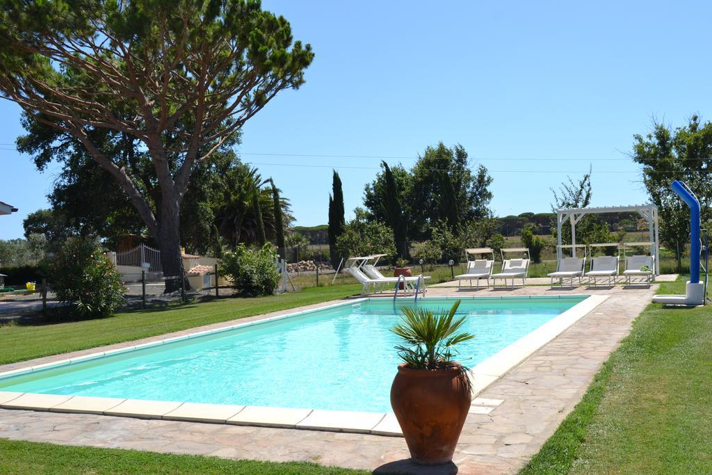Agriturismo Beveraggio Appartamenti Marina di Grosseto Luaran gambar
